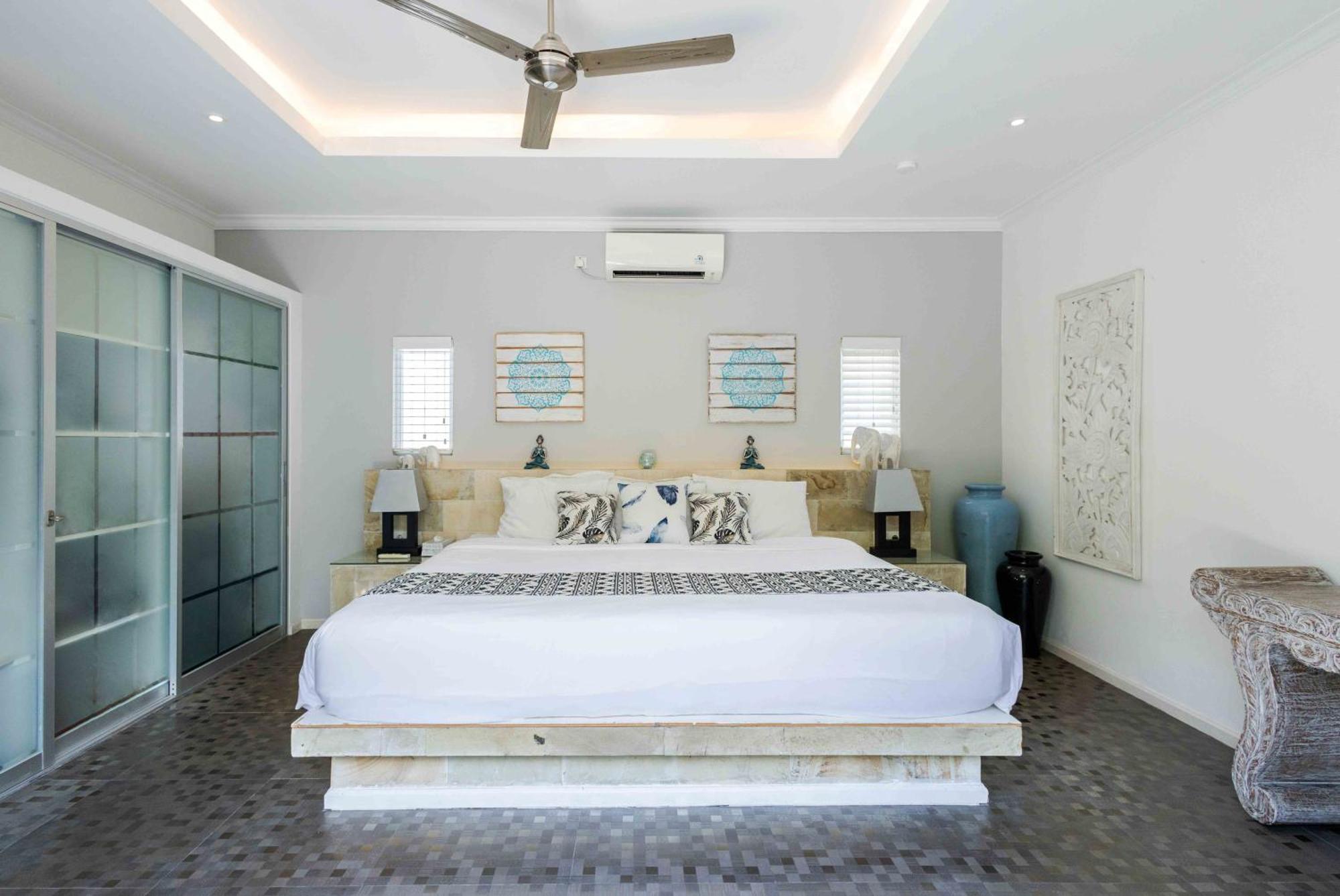 Charming, Villa Sofie - Central Sanur With Refreshing Pool Kültér fotó